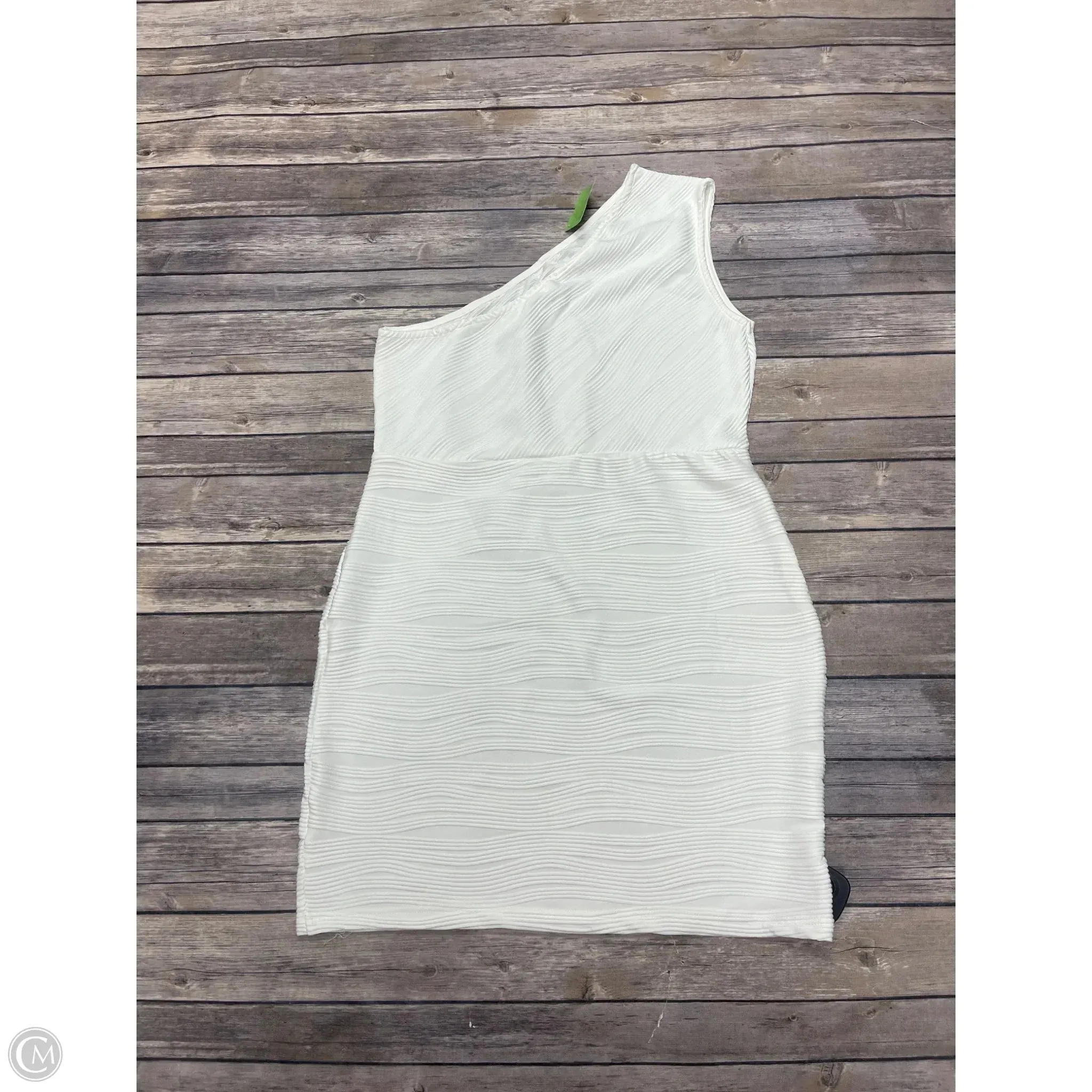 Dress Casual Short By Cmf In White, Size: Xxl