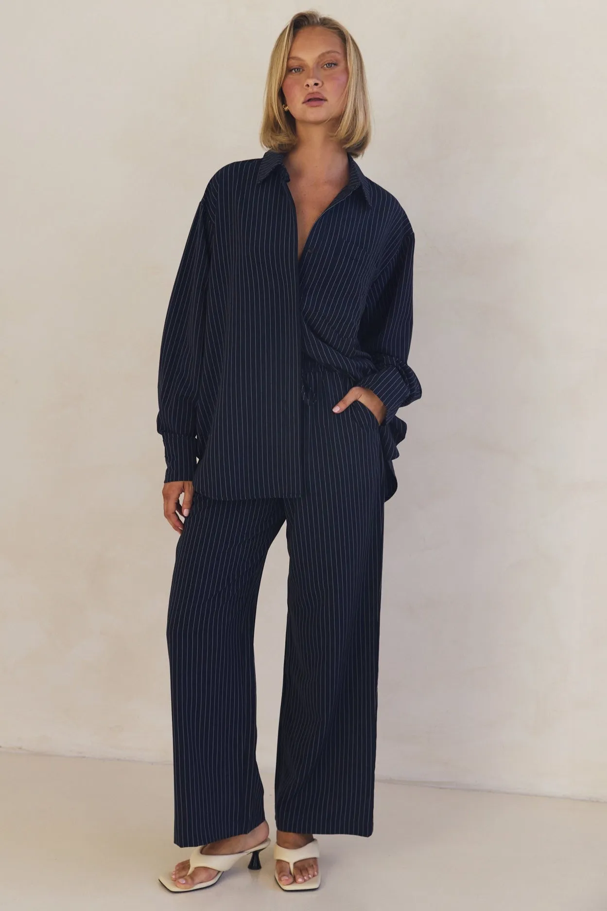 Eleanor Shirt (Navy)