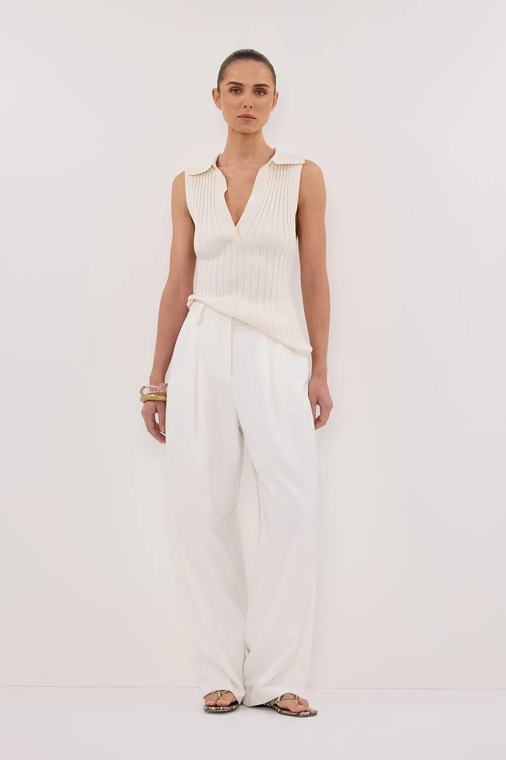 HAL PLASTER SLEEVELESS KNIT TOP