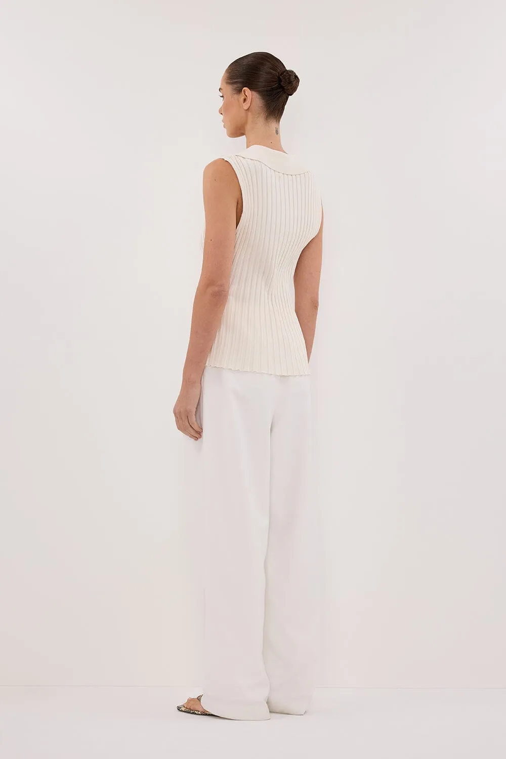 HAL PLASTER SLEEVELESS KNIT TOP