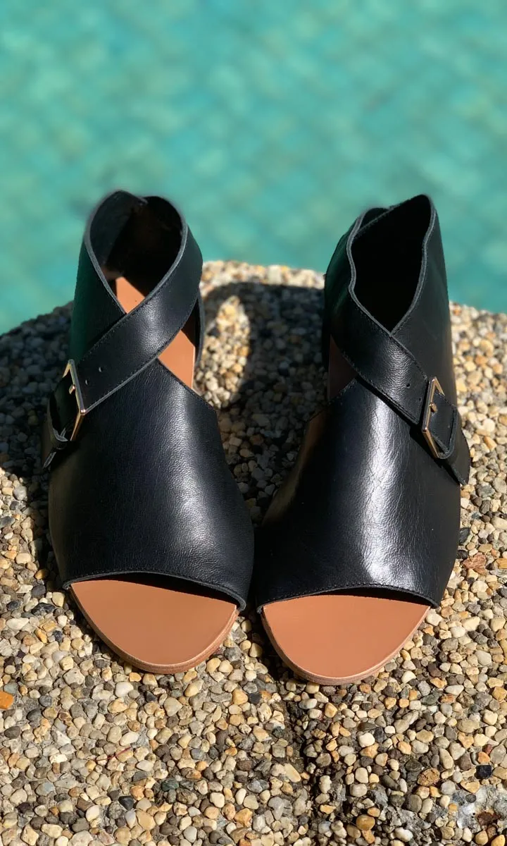 HOSS Leather Wrap Sandal - Black