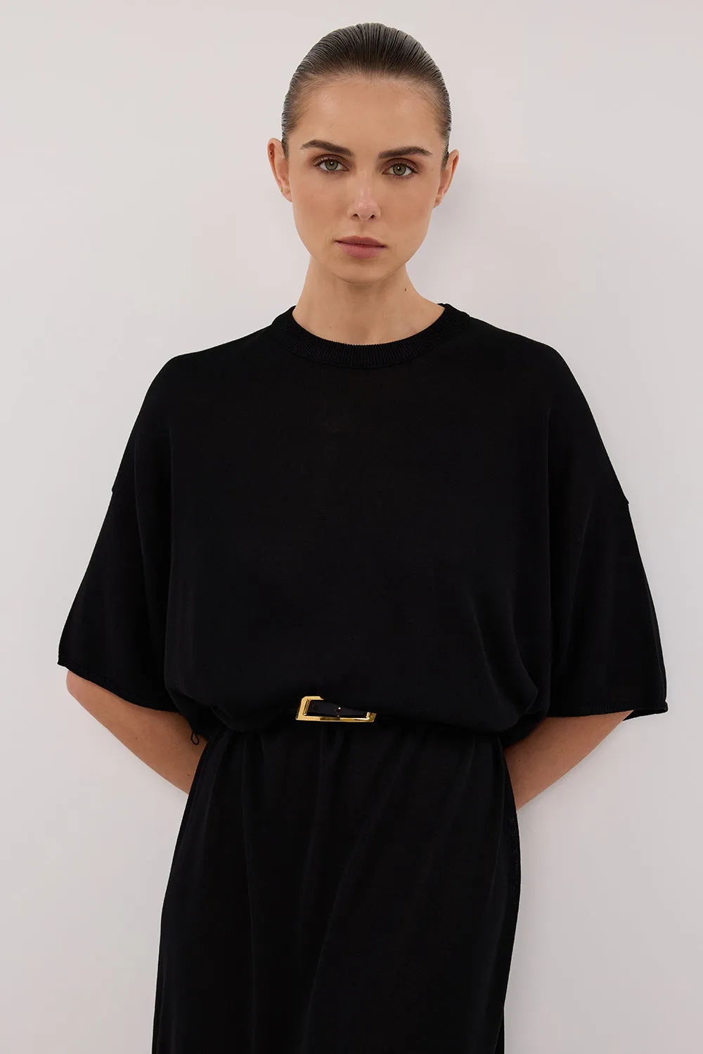 JACKI BLACK OVERSIZED SLEEVED KNIT MAXI DRESS