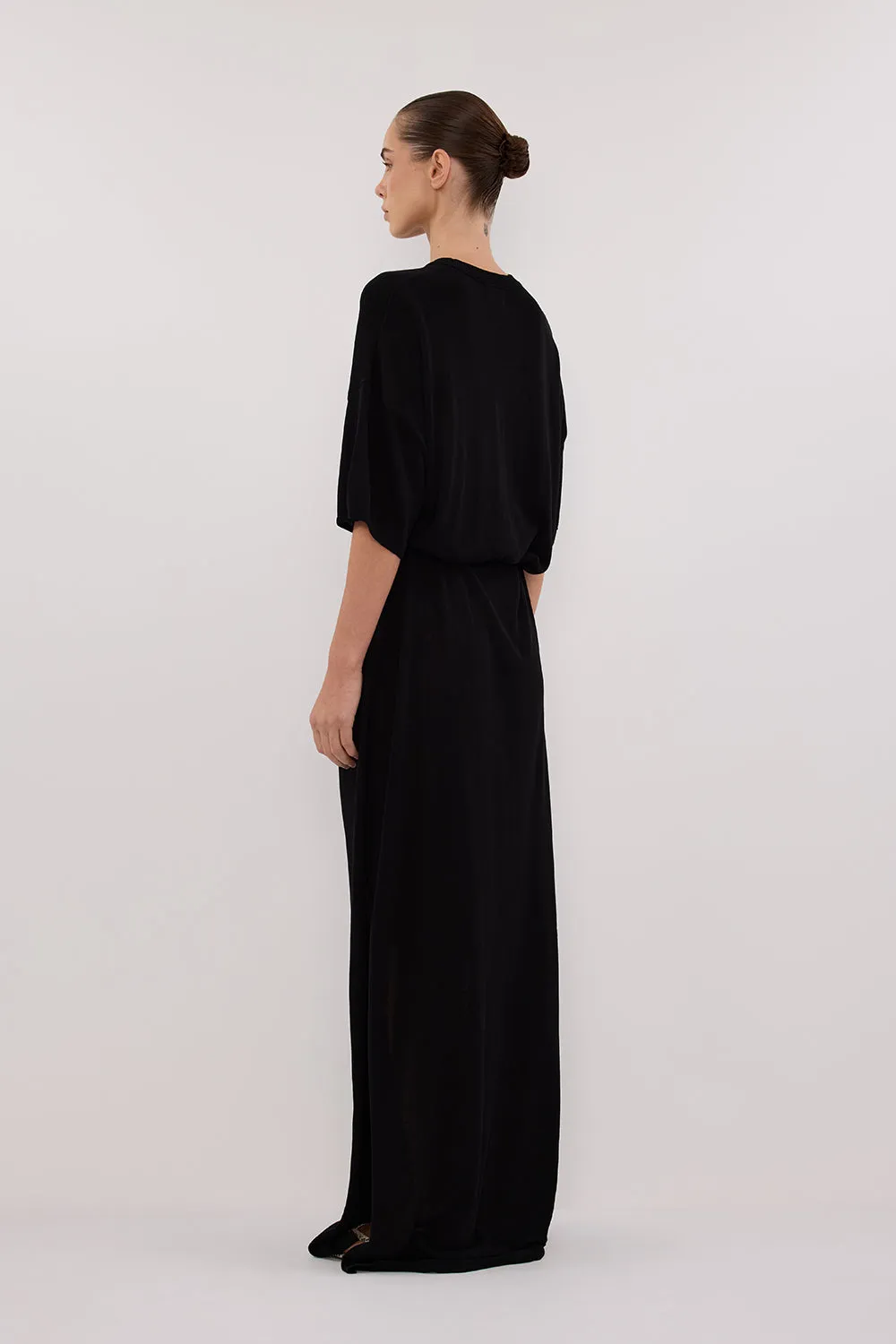 JACKI BLACK OVERSIZED SLEEVED KNIT MAXI DRESS