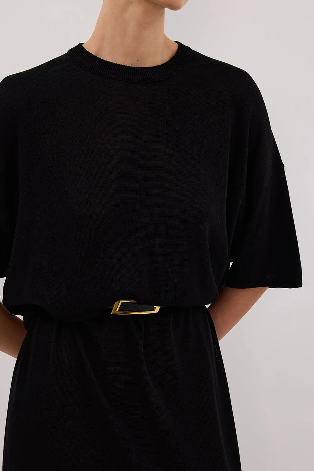 JACKI BLACK OVERSIZED SLEEVED KNIT MAXI DRESS