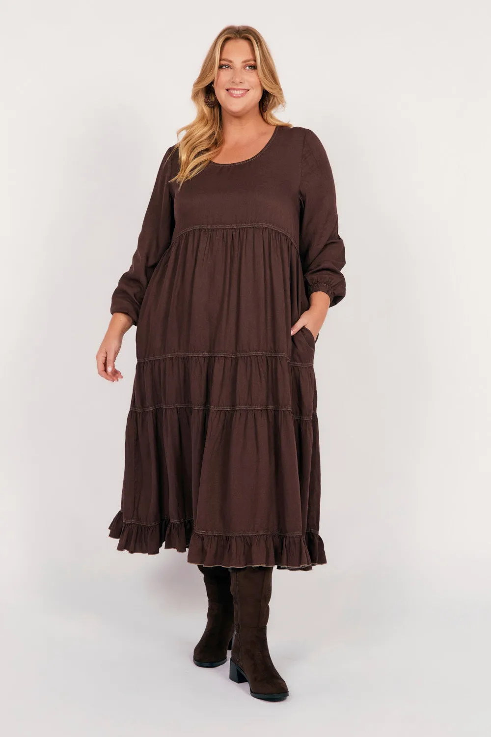 Sabre Tencel Maxi Dress in Chocolate