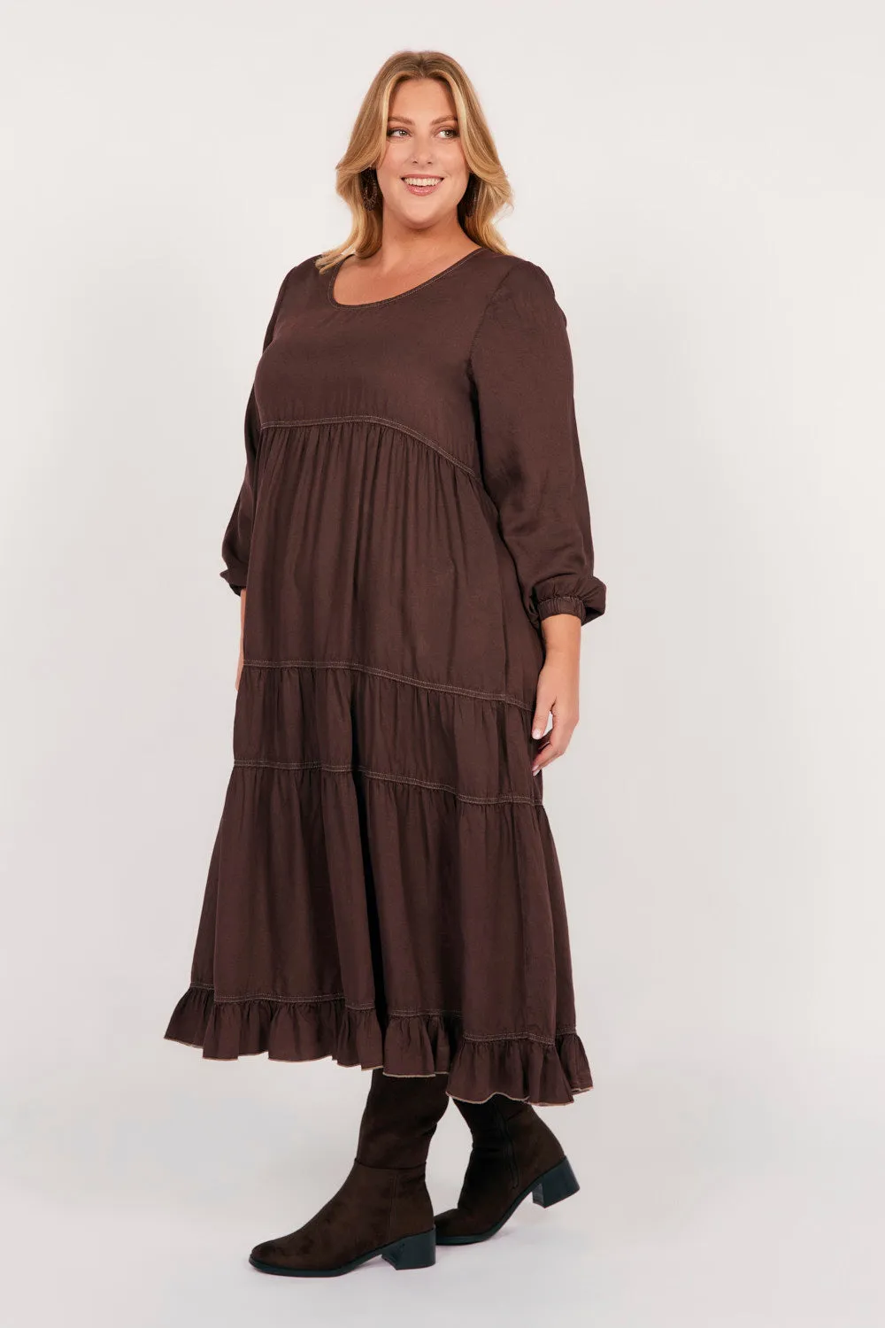 Sabre Tencel Maxi Dress in Chocolate