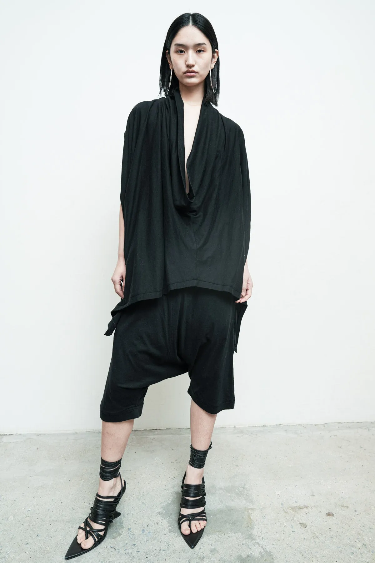 Serius Sleeveless