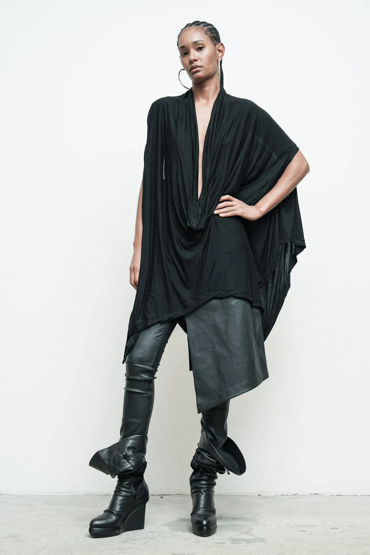 Serius Sleeveless