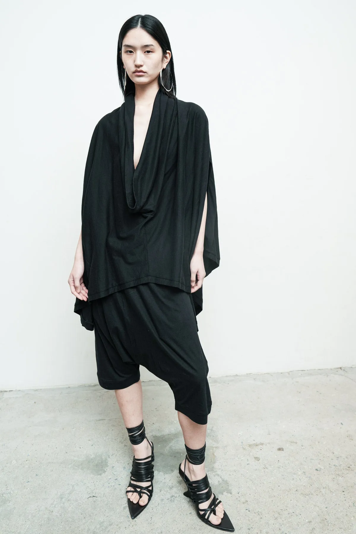 Serius Sleeveless