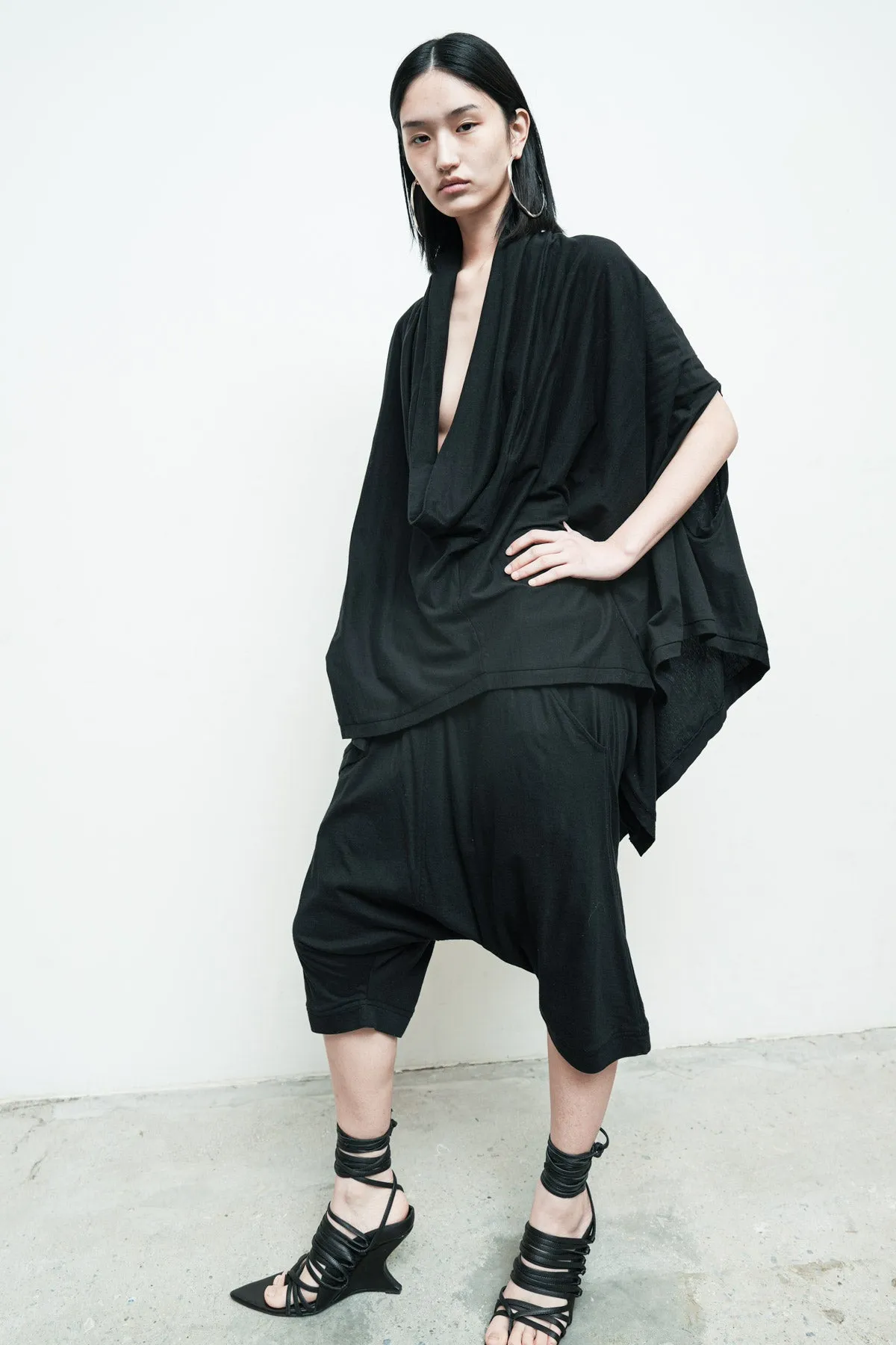 Serius Sleeveless