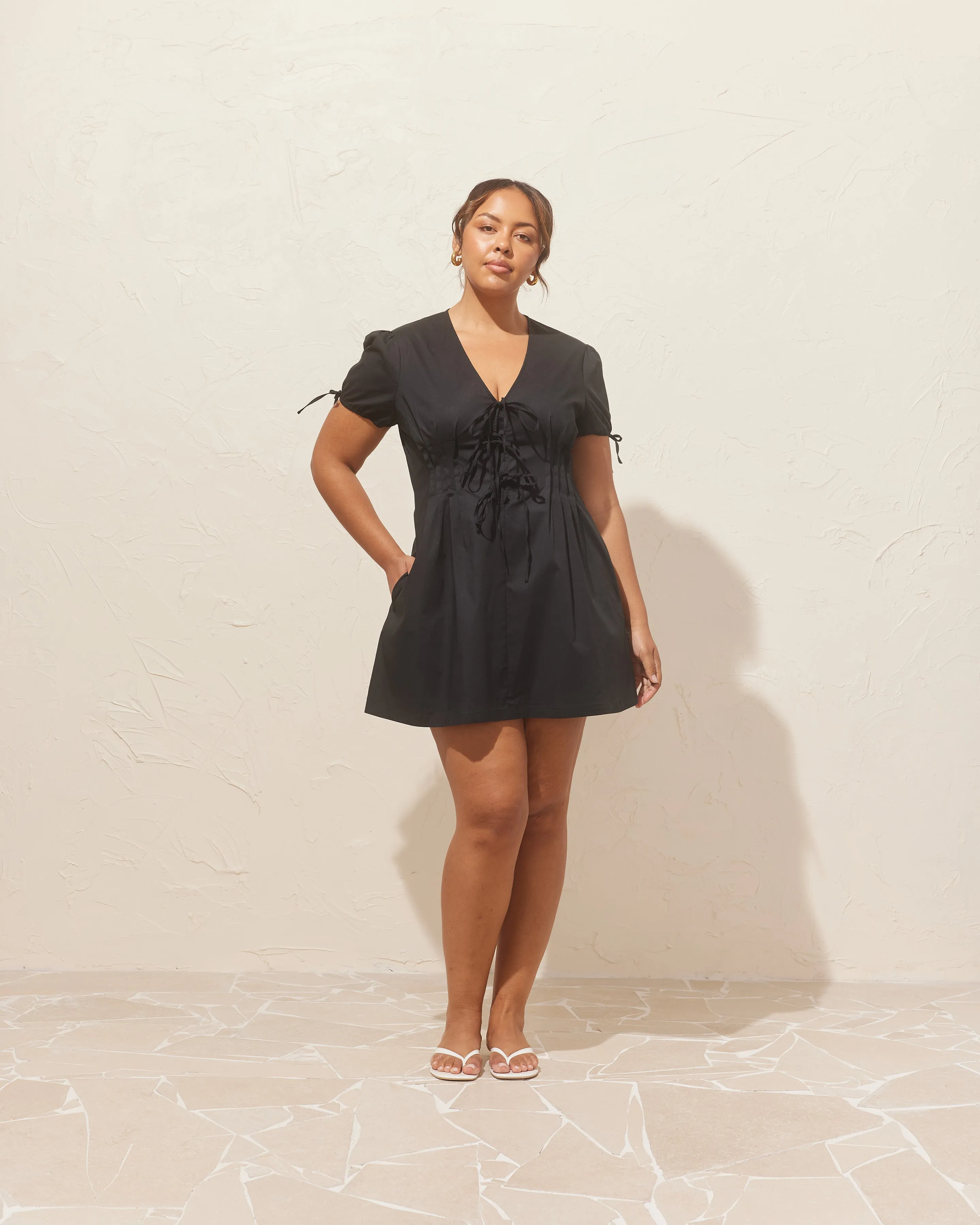 SIMONA MINI DRESS BLACK