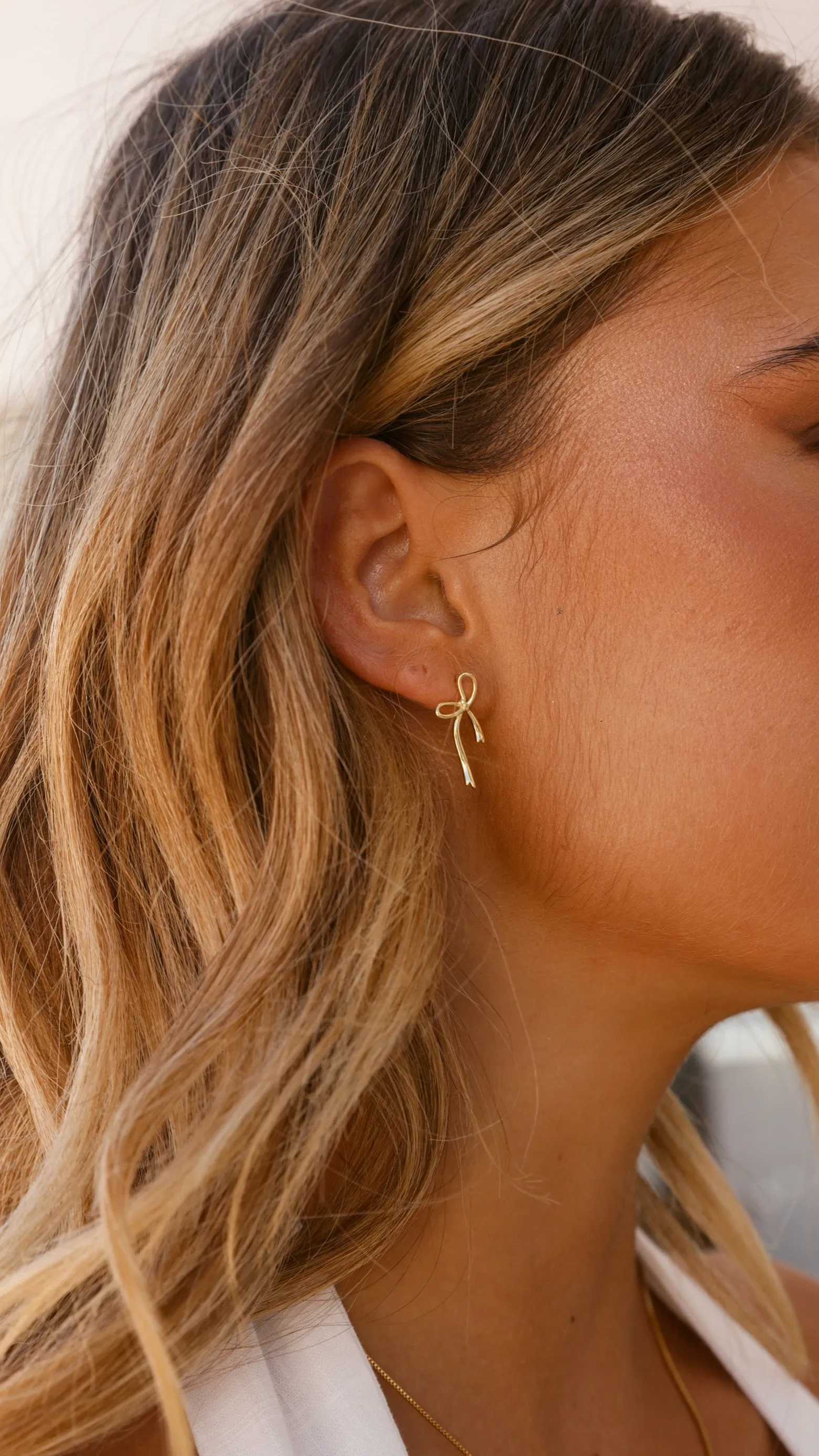 Velika Bow Earrings - Gold