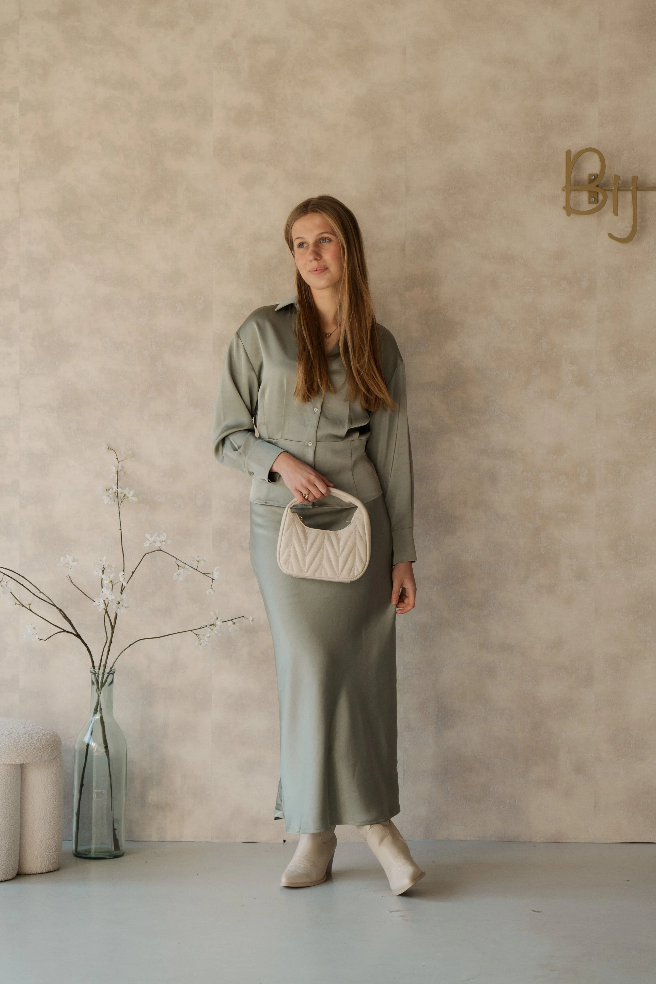 Vicky Heavy Sateen Skirt Smoke Green