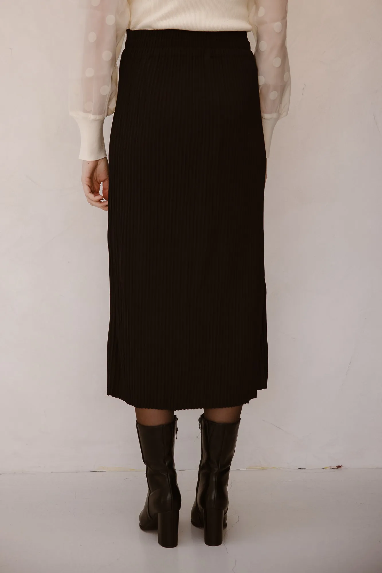 Yasalisa long skirt black